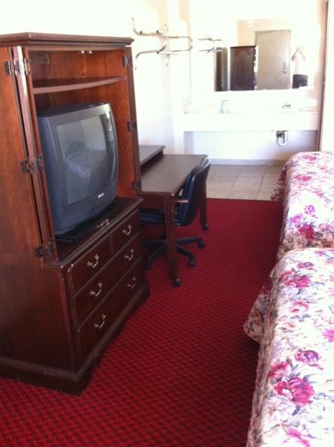 Midtown Motelニューポートニューズ エクステリア 写真